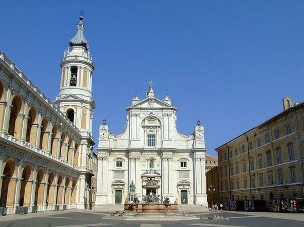 فيرمو Appartamento A Palazzo Vinci المظهر الخارجي الصورة